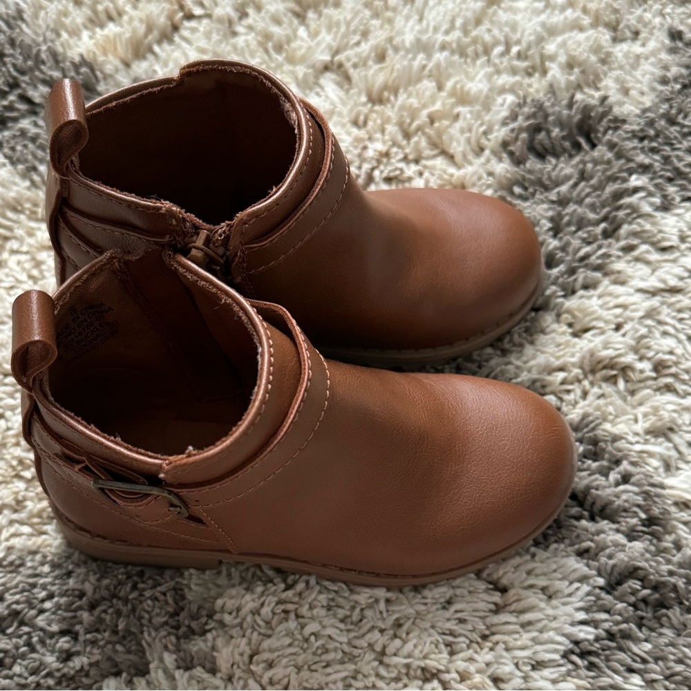 Brown Fall Boots - Picture 2 of 6